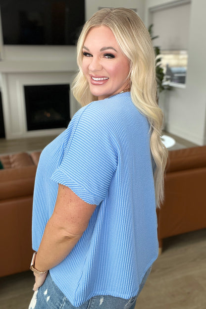 Textured Line Twisted Short Sleeve Top in Sky Blue