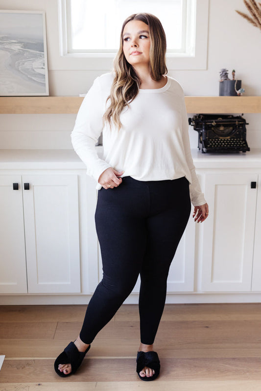 Living in Style High Waist Leggings in Black