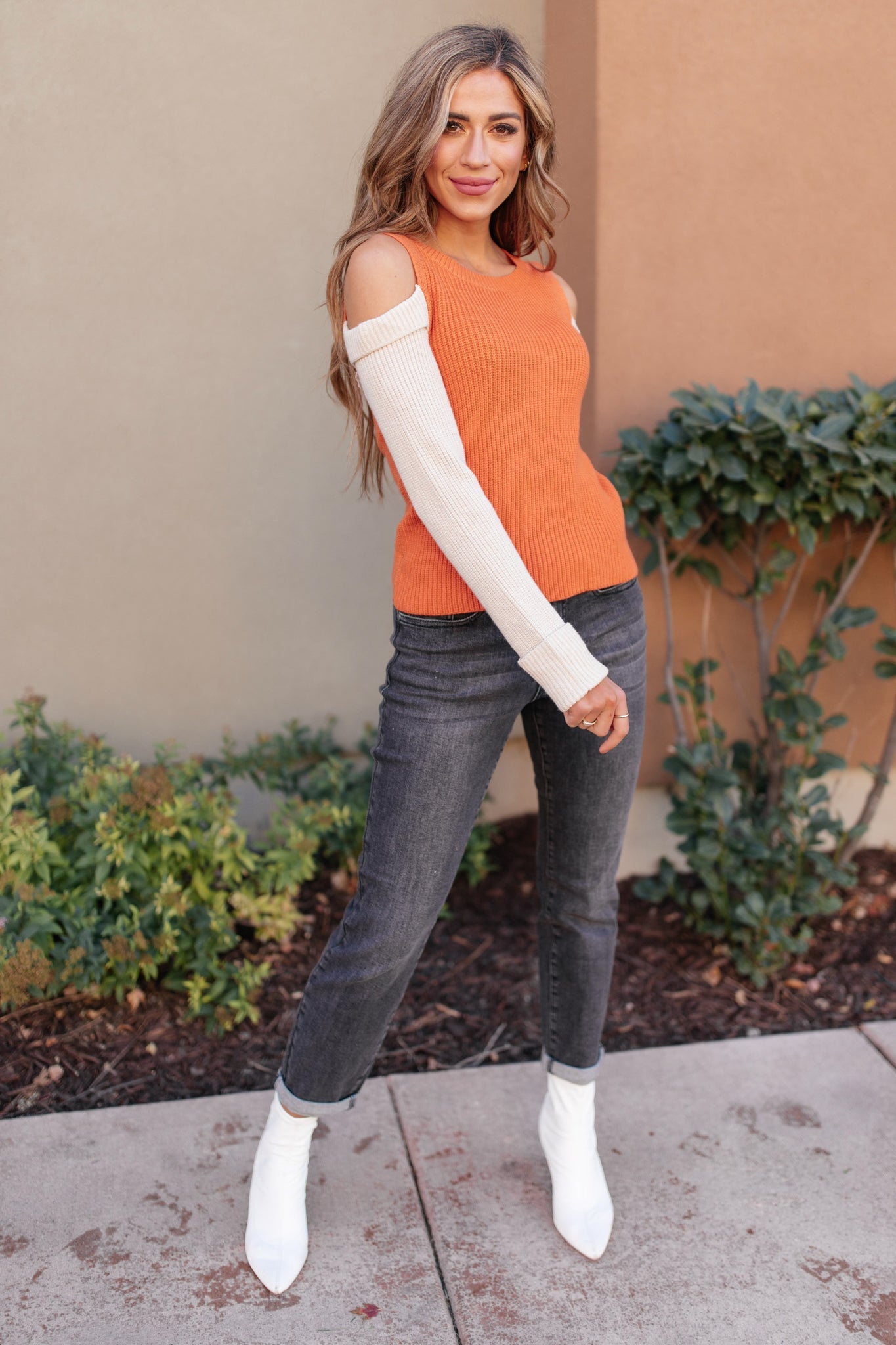 The Ellie Drop Shoulder Top in Pumpkin